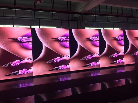 IP31 Control de red en interiores pantalla LED fija P2.6 pantalla LED para publicidad en centros comerciales