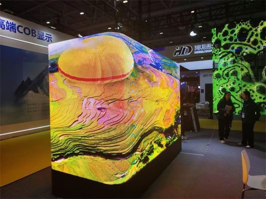 3D exterior en forma de L Curva de la esquina y ángulo derecho Solución P4 P5.7mm Led Display Screen Aluminio impermeable IP65 960*960mm Publicidad exterior LED Screen