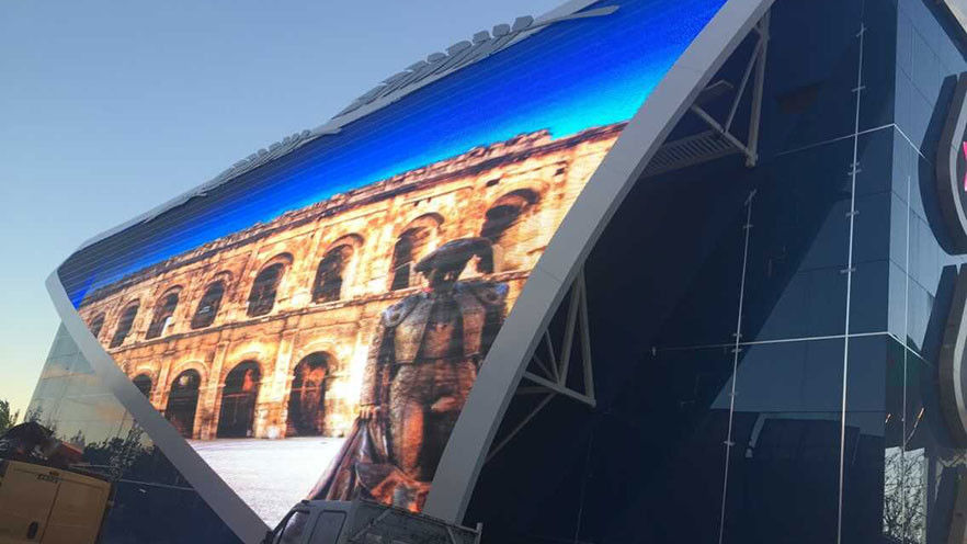 Tabla de visualización LED transparente de alta precisiónP10.4mmP15.6 25mm para publicidad